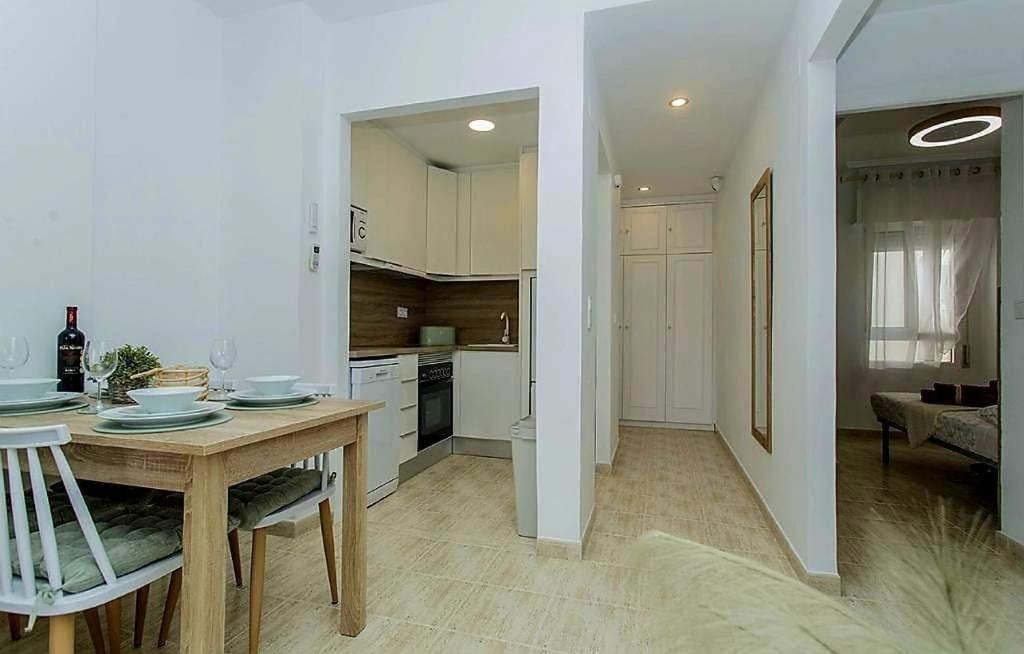 Migos 350m From The Sea, Playa Del Acequion, Appartement *